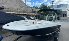 2016 Bayliner Element E5