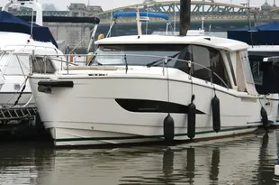 2017 Greenline 39