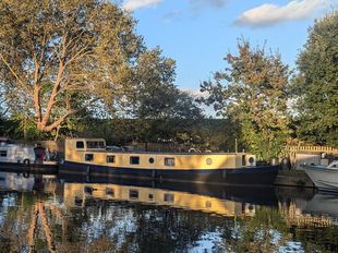 Catkin 53'x10' beautiful widebeam with London mooring