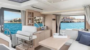 Beneteau Swift Trawler 41 Sedan - 12
