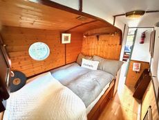 41ft Semi-Traditional Narrowboat: Cantor