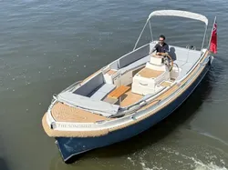 2022 Interboat Intender 820