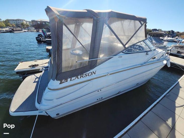 2004 Larson 240 cabrio