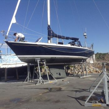 Dufour 35 – 1976     Recent price reduction