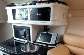 Monterey 270 CR  - Galley