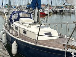 1998 Victoria 800