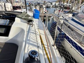 Hanse 388  - Side Deck