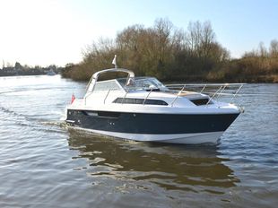 Broom 30 Coupe