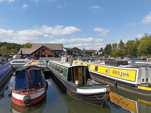 2009 Narrowboat 57ft with London mooring