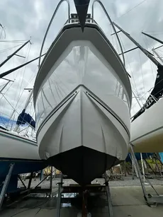 2016 Sealine C330