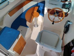 Jeanneau Merry Fisher 625  - Helm