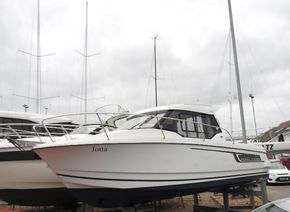 Merry Fisher 795