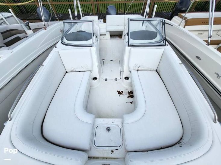 2019 Hurricane 217 sundeck