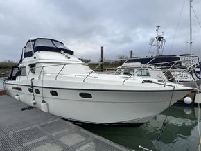 Princess 415 Flybridge Cruiser - Main Photo