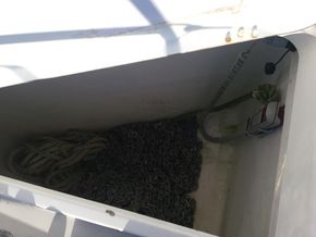Beneteau Oceanis 45  - Anchor Locker