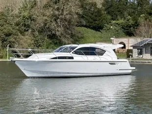 2025 Haines 36 Sedan