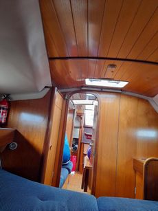 Beneteau Oceanis 350