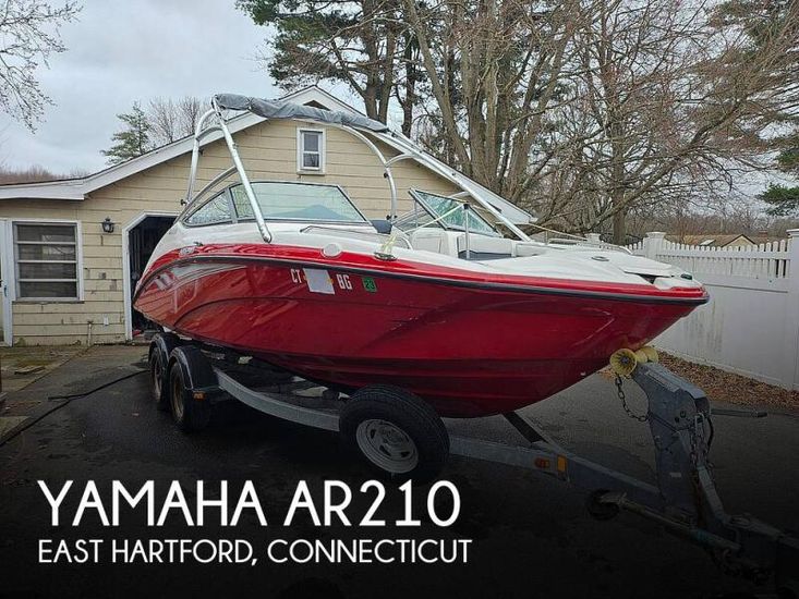 2015 Yamaha ar 210