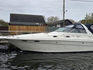 Sea Ray 330 Sundancer
