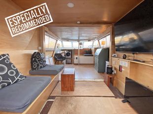 Houseboat with London Mooring - 38ft Ex Motor Cruiser