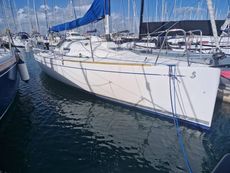2002 Beneteau First 27.7