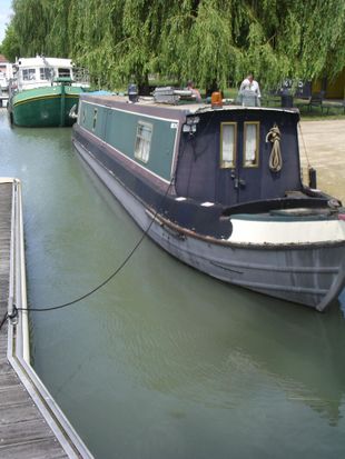 Traditional 50 foot narrow boat