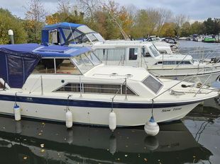 1983 Fairline Mirage 29 Aft Cabin