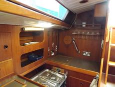 VENO 108 - 36' DUTCH BUILT CRUISER  &pound;29500