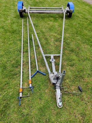 Mersea 275 dinghy trailer - hardly used