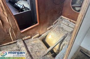40ft sailing sloop yacht project boat - inside 14