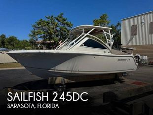 2018 Sailfish 245DC