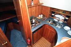 Sheerline 1050 Bluewater Aft Cabin Falley