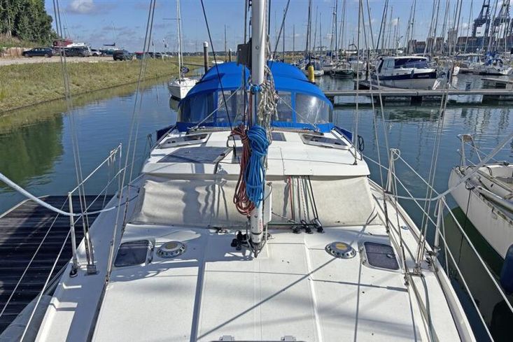 1990 Moody Eclipse 33