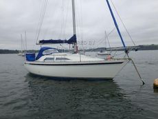 1985 Moody 27