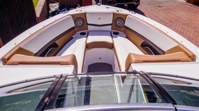 2021 Four Winns H210 12