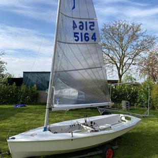 Solo Dinghy number 5164
