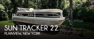 2021 Sun Tracker Party Barge 22 RF DLX