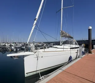 2016 Jeanneau Sun Odyssey 389