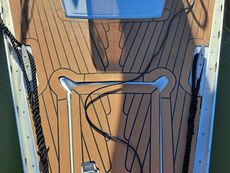 1986 Beneteau First 375