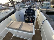 2021 Quicksilver  675 Open