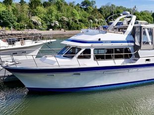 Trader 41+2 - River Dart residential mooring