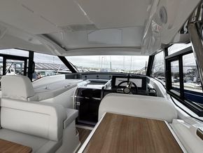 2024 Bavaria SR35 2