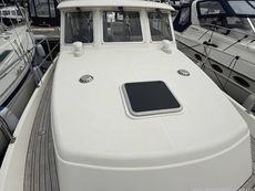 2000 Hardy Marine 32 Commander