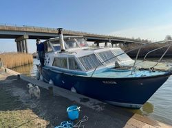 LIVE ABOARD COLVIC TRAVELLER FOR SALE