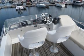 2004 Beneteau Antares 9.80 15