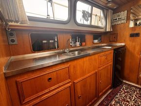 Large sink