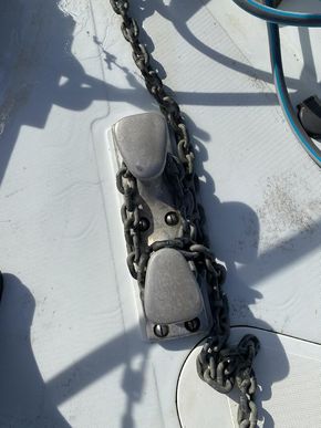 Foredeck - Strong Anchoring Cleat