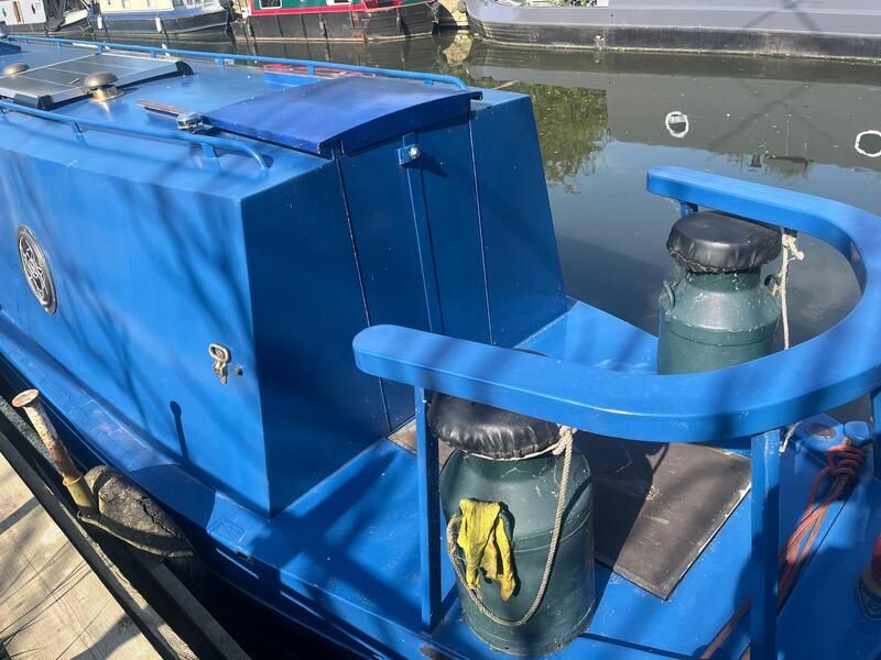 43’ Narrowboat by L R Harris  & Son (one owner from build)