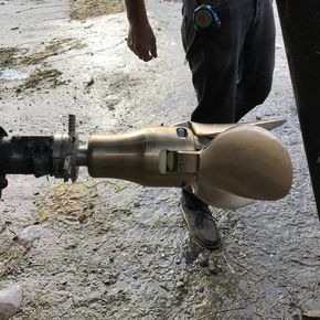Flexofold folding prop