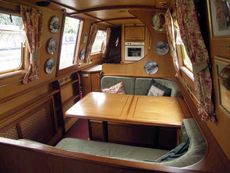 Dinette Aft